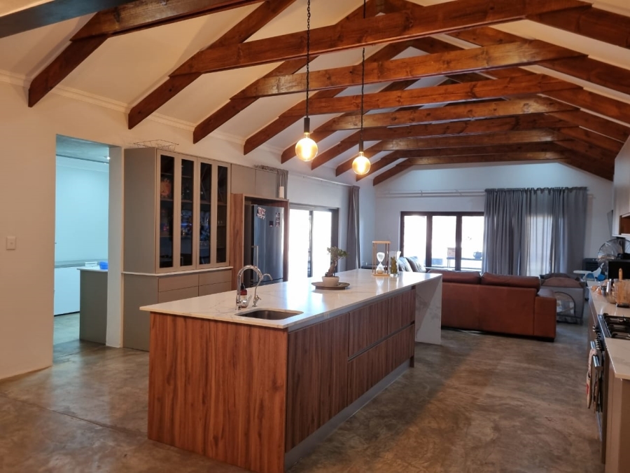 5 Bedroom Property for Sale in Kathu Northern Cape